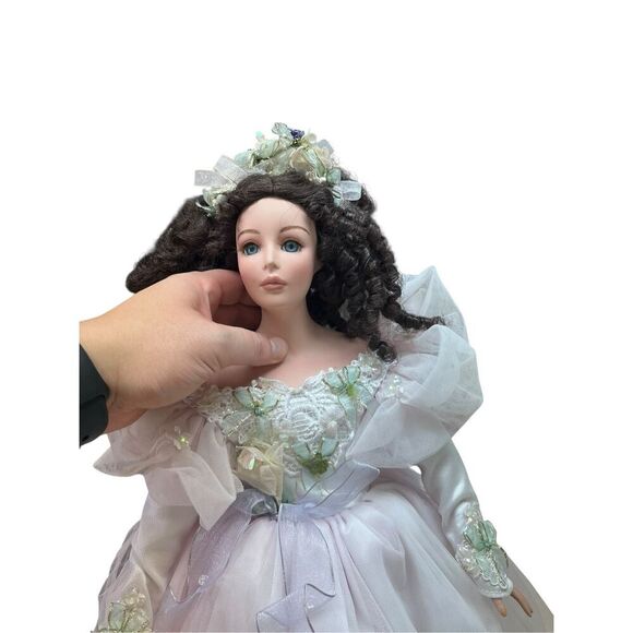 San Francisco Company Porcelain Angel Doll - Picture 6 of 8